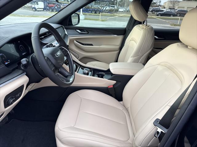 2026 Jeep Grand Cherokee Limited 4x2