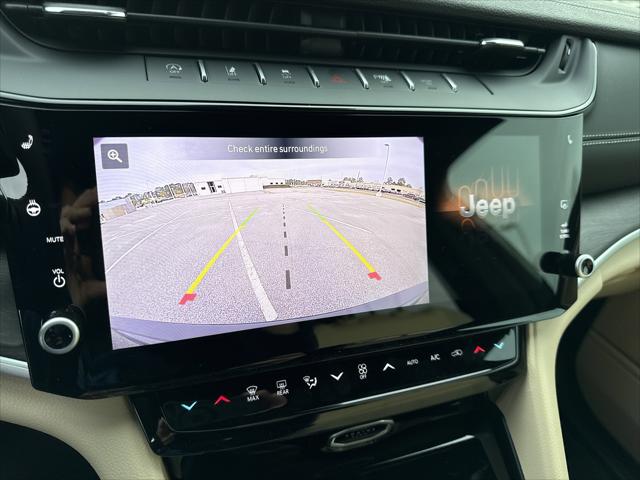 2026 Jeep Grand Cherokee Limited 4x2