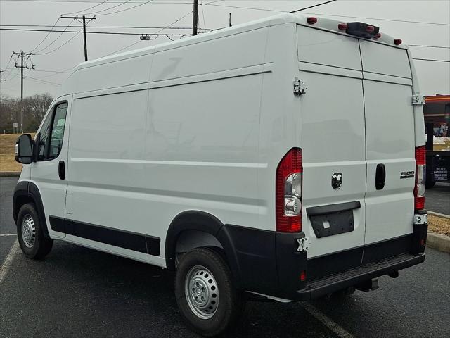 2026 Ram ProMaster Cargo Van Tradesman High Roof 136" WB w/Pass Seat