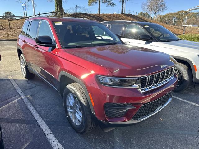2025 Jeep Grand Cherokee GRAND CHEROKEE LAREDO X 4X2