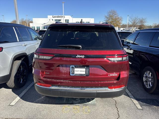 2025 Jeep Grand Cherokee GRAND CHEROKEE LAREDO X 4X2