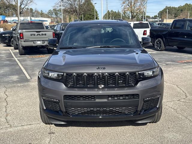 2025 Jeep Grand Cherokee GRAND CHEROKEE L LIMITED 4X4