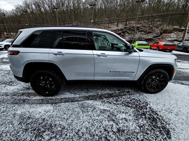 2026 Jeep Grand Cherokee Altitude 4x4