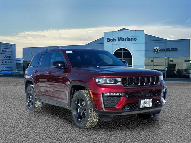 2026 Jeep Grand Cherokee GRAND CHEROKEE LAREDO ALTITUDE 4X4