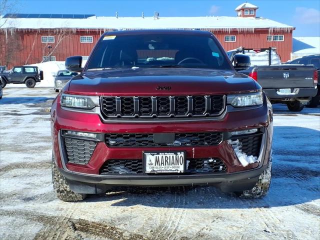 2026 Jeep Grand Cherokee GRAND CHEROKEE LAREDO ALTITUDE 4X4