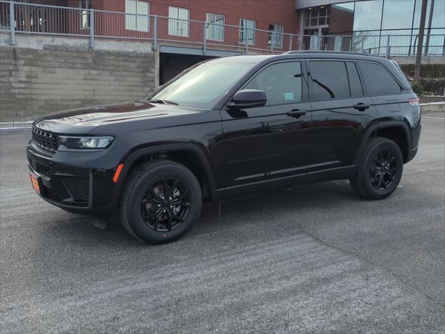 2026 Jeep Grand Cherokee GRAND CHEROKEE LAREDO ALTITUDE 4X4