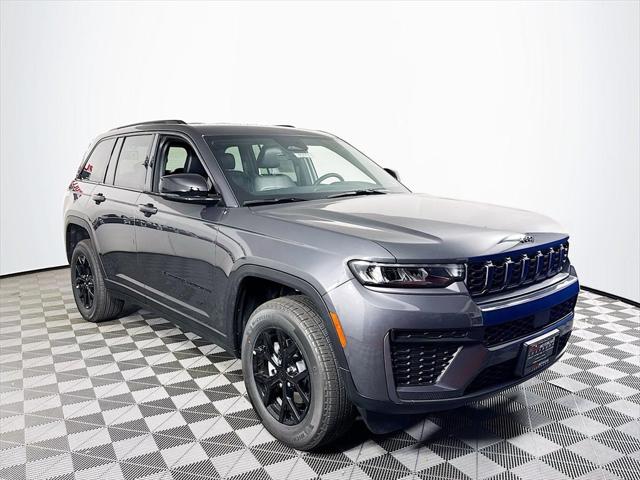 2026 Jeep Grand Cherokee GRAND CHEROKEE ALTITUDE 4X4