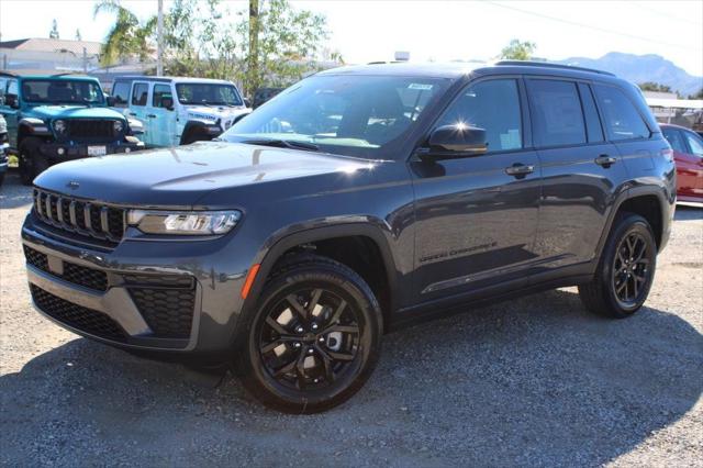 2026 Jeep Grand Cherokee GRAND CHEROKEE ALTITUDE 4X4