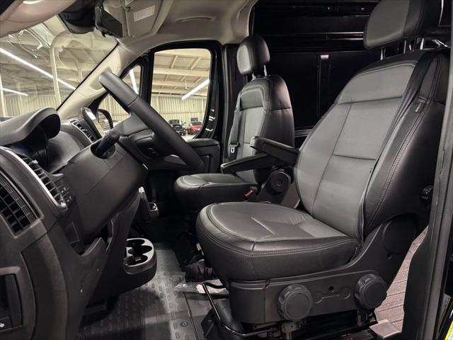 2026 Ram ProMaster Cargo Van SLT+
