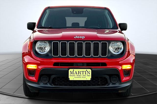 2023 Jeep Renegade Latitude 4x4 2023 Jeep Renegade Latitude 4x4