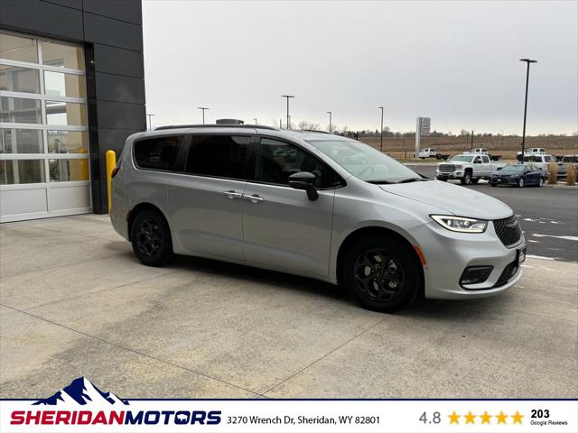 2024 Chrysler Pacifica Hybrid Premium S Appearance Pkg 2024 Chrysler Pacifica Hybrid Premium S Appearance Pkg