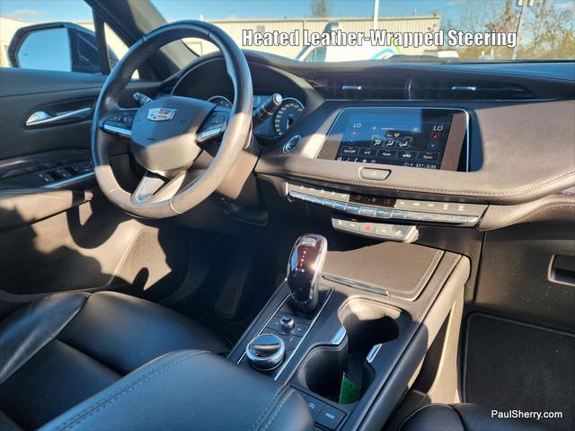 2023 Cadillac XT4 AWD Luxury