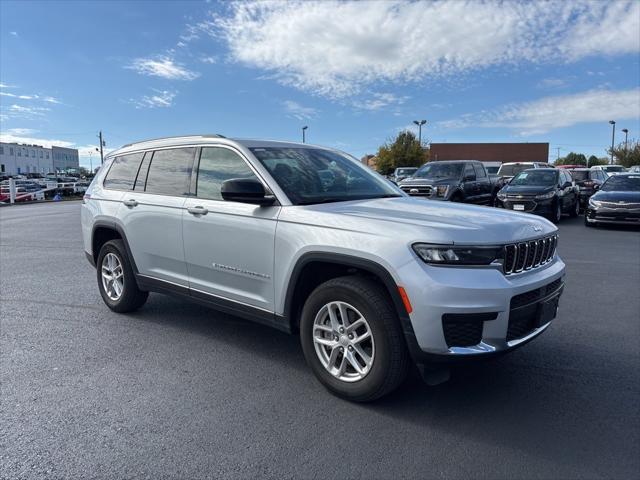 2023 Jeep Grand Cherokee L Laredo 4x4 2023 Jeep Grand Cherokee L Laredo 4x4