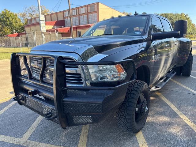 2017 RAM 3500 Lone Star Crew Cab 4x4 8 Box 2017 RAM 3500 Lone Star Crew Cab 4x4 8 Box