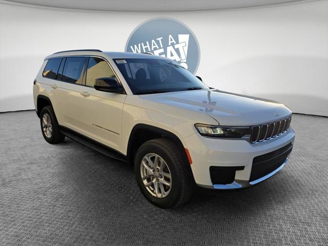 2025 Jeep Grand Cherokee GRAND CHEROKEE L LAREDO X 4X4