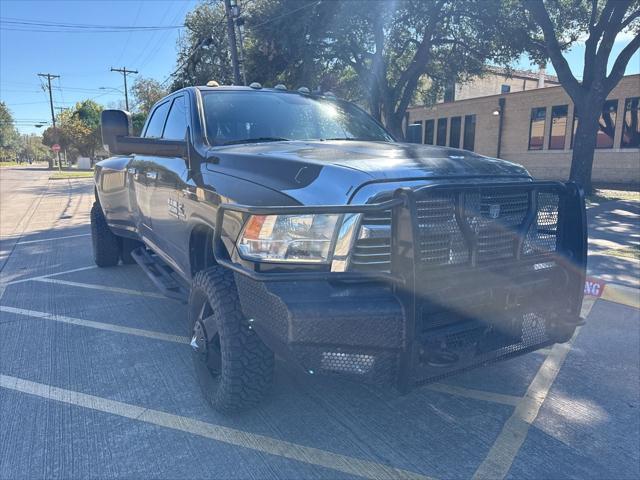 2017 RAM 3500 Lone Star Crew Cab 4x4 8 Box 2017 RAM 3500 Lone Star Crew Cab 4x4 8 Box