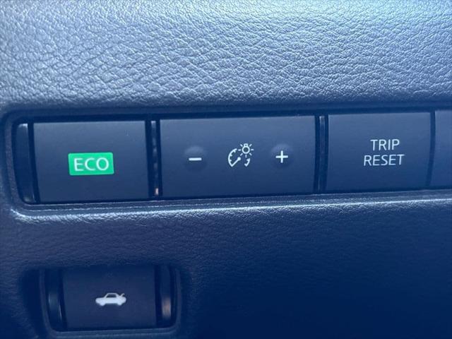 2021 Nissan Sentra SV Xtronic CVT 2021 Nissan Sentra SV Xtronic CVT