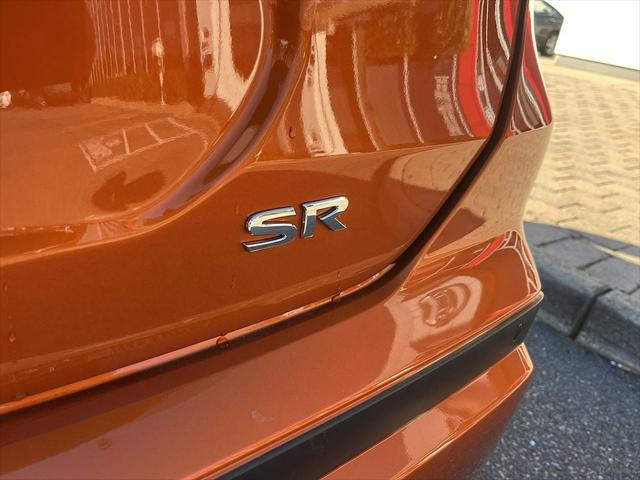 2024 Nissan Kicks SR Xtronic CVT