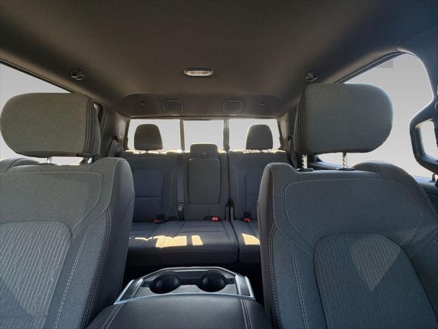 2023 RAM 1500 Big Horn Crew Cab 4x4 57 Box 2023 RAM 1500 Big Horn Crew Cab 4x4 57 Box