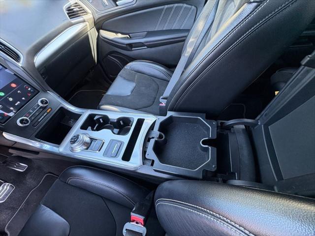 2022 Ford Edge ST 2022 Ford Edge ST