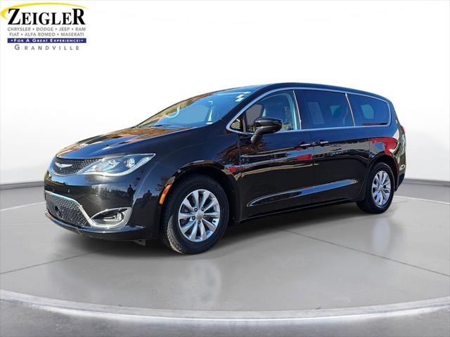 2019 Chrysler Pacifica Touring Plus 2019 Chrysler Pacifica Touring Plus