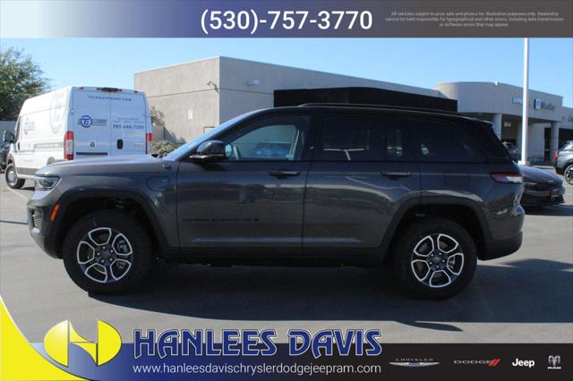 2023 Jeep Grand Cherokee 4xe Trailhawk