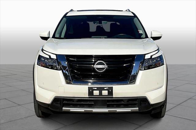 2024 Nissan Pathfinder Platinum 4WD