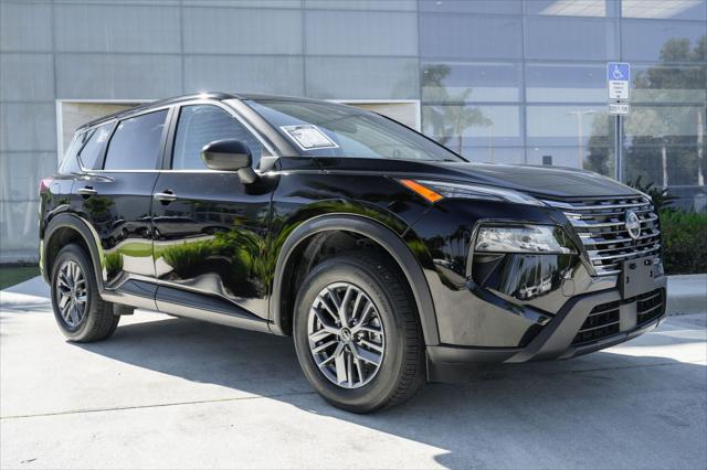 2024 Nissan Rogue S Intelligent AWD 2024 Nissan Rogue S Intelligent AWD