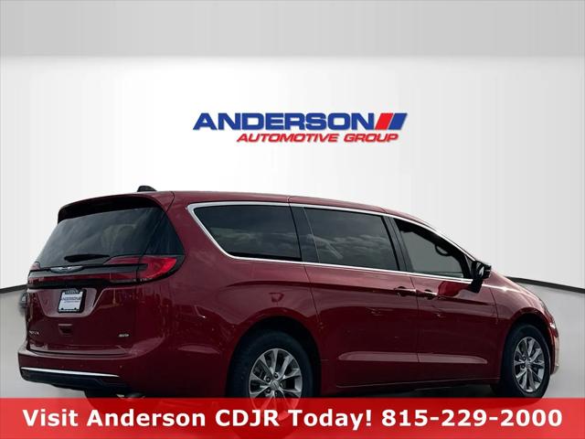 2026 Chrysler Pacifica Select AWD