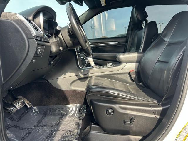 2016 Jeep Grand Cherokee High Altitude 2016 Jeep Grand Cherokee High Altitude