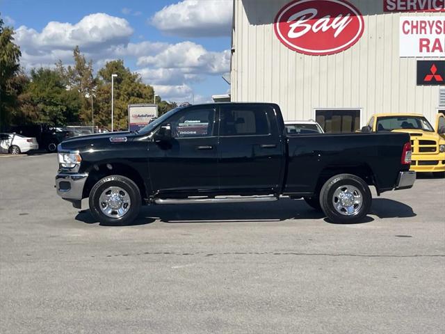 2023 RAM 2500 Tradesman Crew Cab 4x4 64 Box 2023 RAM 2500 Tradesman Crew Cab 4x4 64 Box