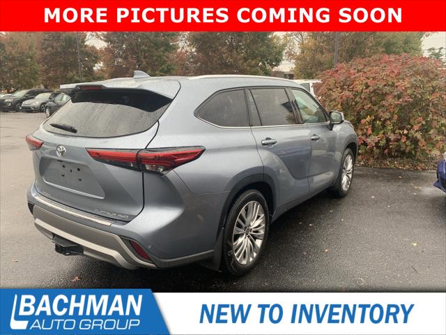 2023 Toyota Highlander Platinum
