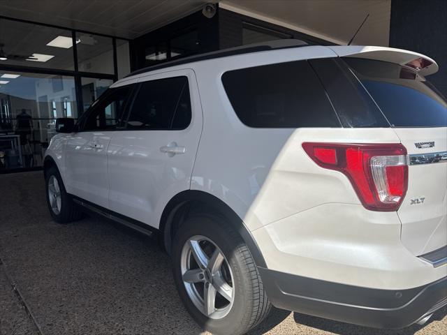 2018 Ford Explorer XLT 2018 Ford Explorer XLT