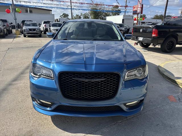2023 Chrysler 300 Touring L AWD 2023 Chrysler 300 Touring L AWD