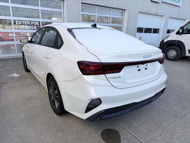 2022 Kia Forte LXS 2022 Kia Forte LXS