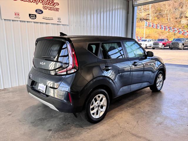 2024 Kia Soul LX 2024 Kia Soul LX