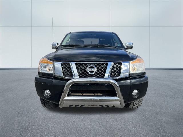 2015 Nissan Titan SV 2015 Nissan Titan SV