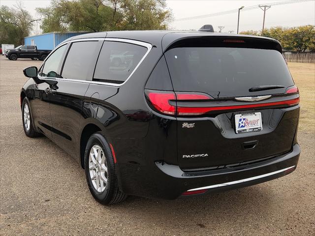 2024 Chrysler Pacifica Touring L 2024 Chrysler Pacifica Touring L