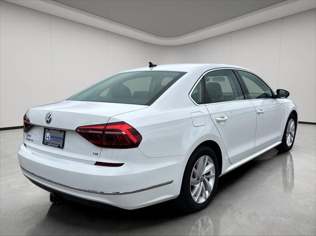 2018 Volkswagen Passat 2.0T SE