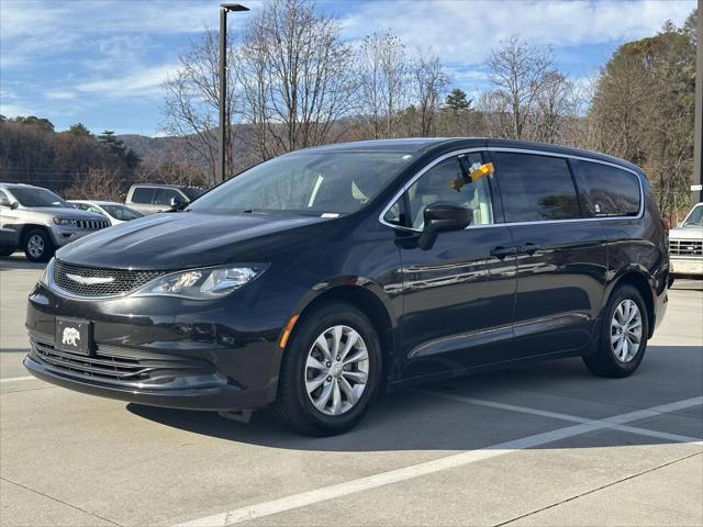 2017 Chrysler Pacifica Touring