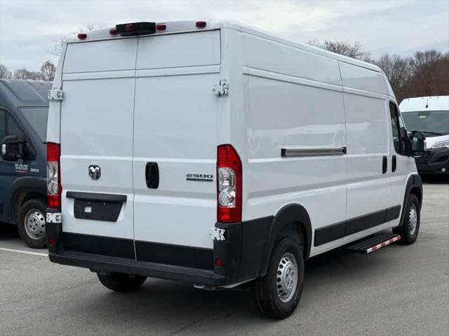 2025 RAM ProMaster 2500 Cargo Van Tradesman High Roof 159 WB w/Pass Seat