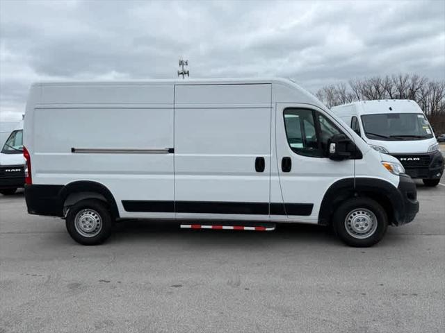 2025 RAM ProMaster 2500 Cargo Van Tradesman High Roof 159 WB w/Pass Seat