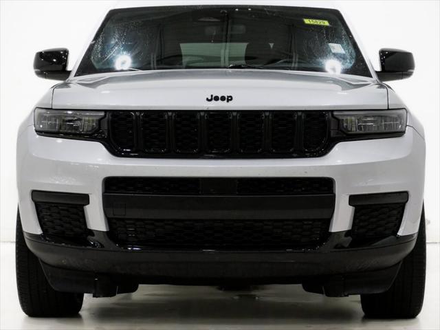 2021 Jeep Grand Cherokee L Altitude 4x4 2021 Jeep Grand Cherokee L Altitude 4x4