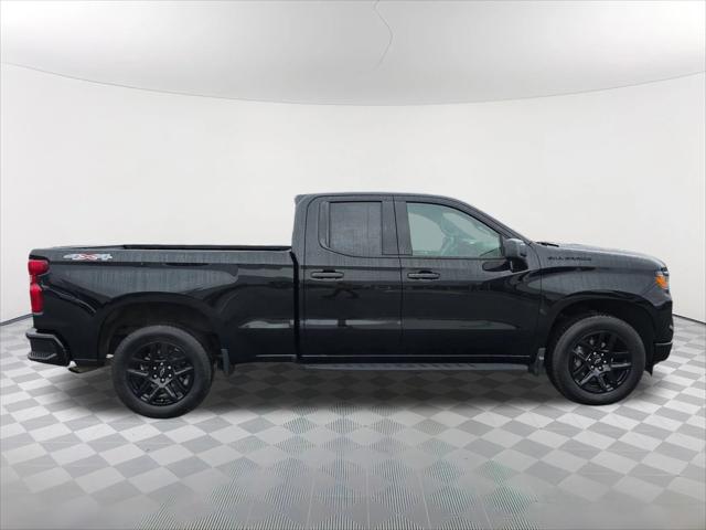 2023 Chevrolet Silverado 1500 4WD Double Cab Standard Bed Custom 2023 Chevrolet Silverado 1500 4WD Double Cab Standard Bed Custom