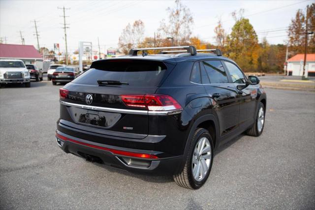 2022 Volkswagen Atlas Cross Sport 3.6L V6 SE w/Technology 2022 Volkswagen Atlas Cross Sport 3.6L V6 SE w/Technology