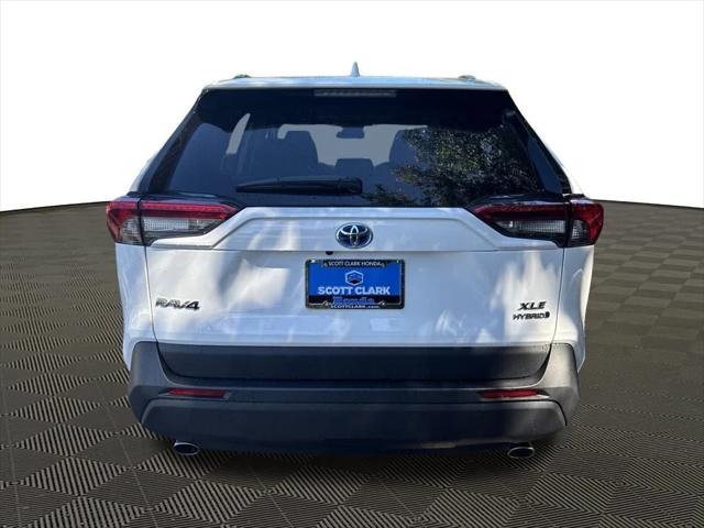 2024 Toyota RAV4 Hybrid XLE
