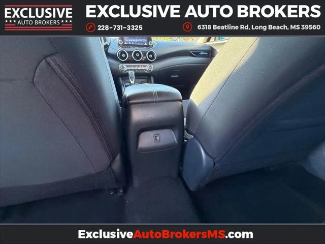 2024 Nissan Sentra SV Xtronic CVT