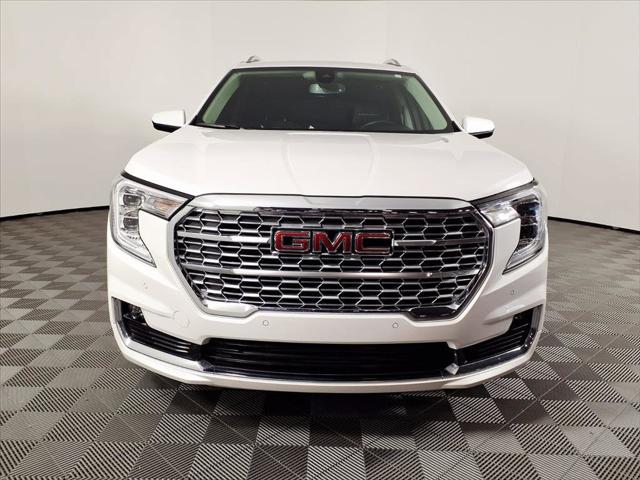 2023 GMC Terrain AWD Denali