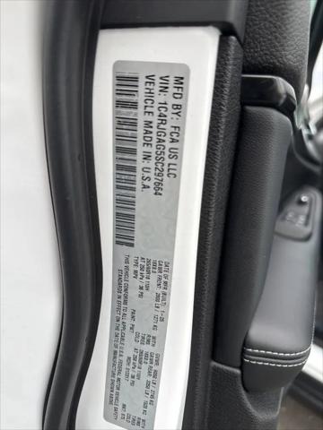 2025 Jeep Grand Cherokee Laredo X 4x2