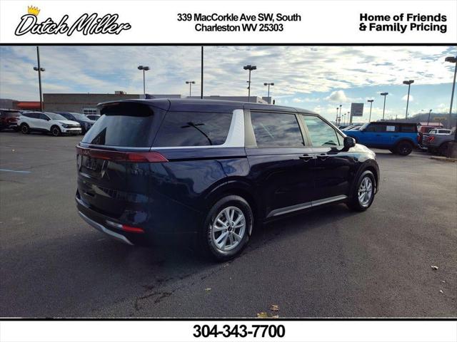 2023 Kia Carnival MPV LX 2023 Kia Carnival MPV LX